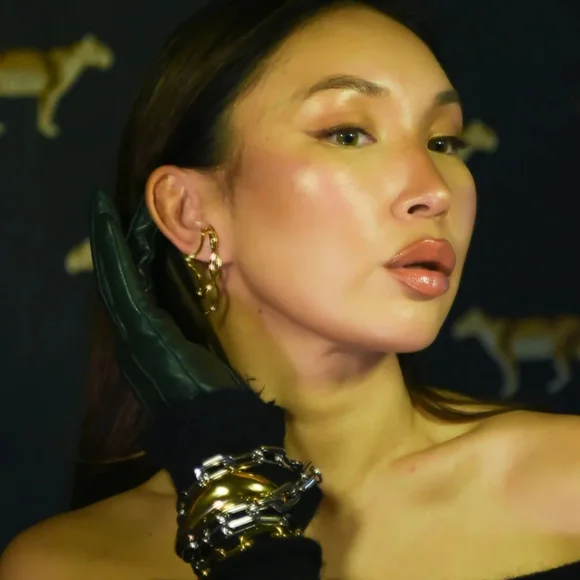 New Copacabana Medusa Gold Earrings 18k Gold Plated - Picture 3 of 7